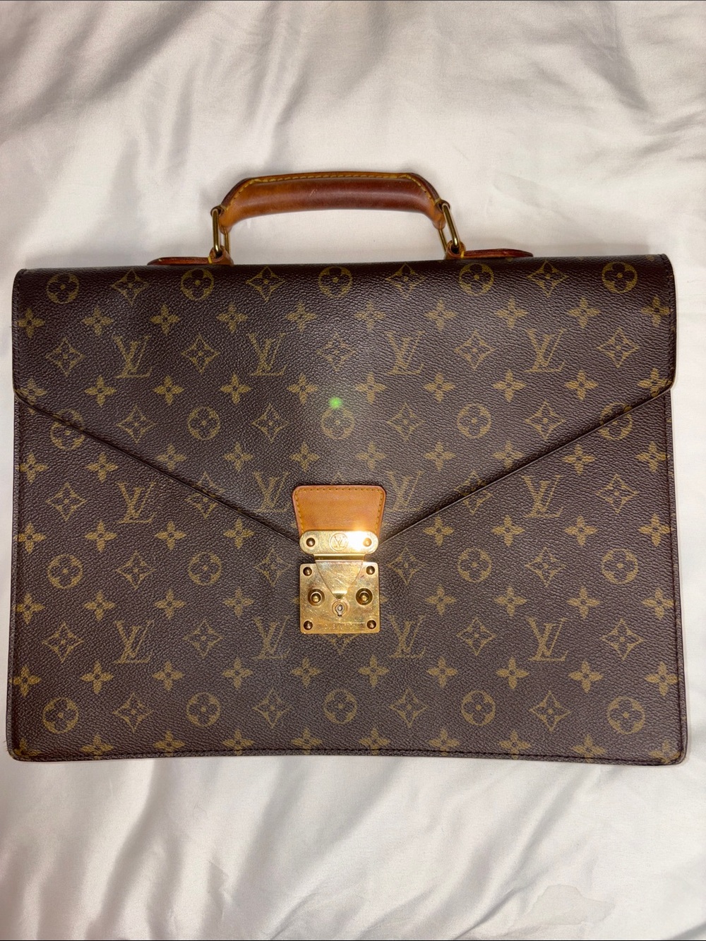 LV Monogram Briefcase Excellent Pre-Loved Condition